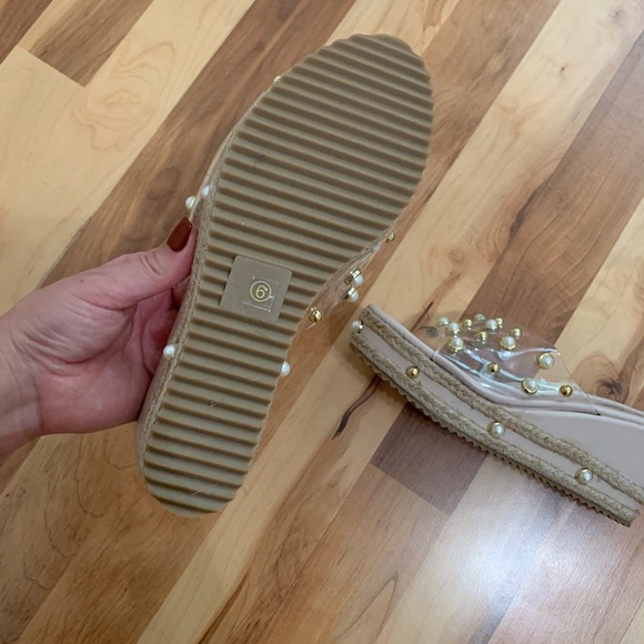 Wedges - Picture 2 of 4